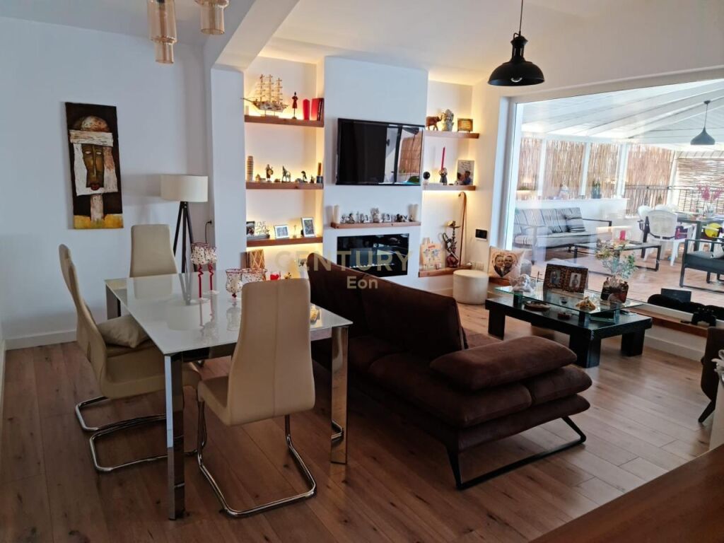 PENTHOUSE PER SHITJE NE MALIN E ROBIT!