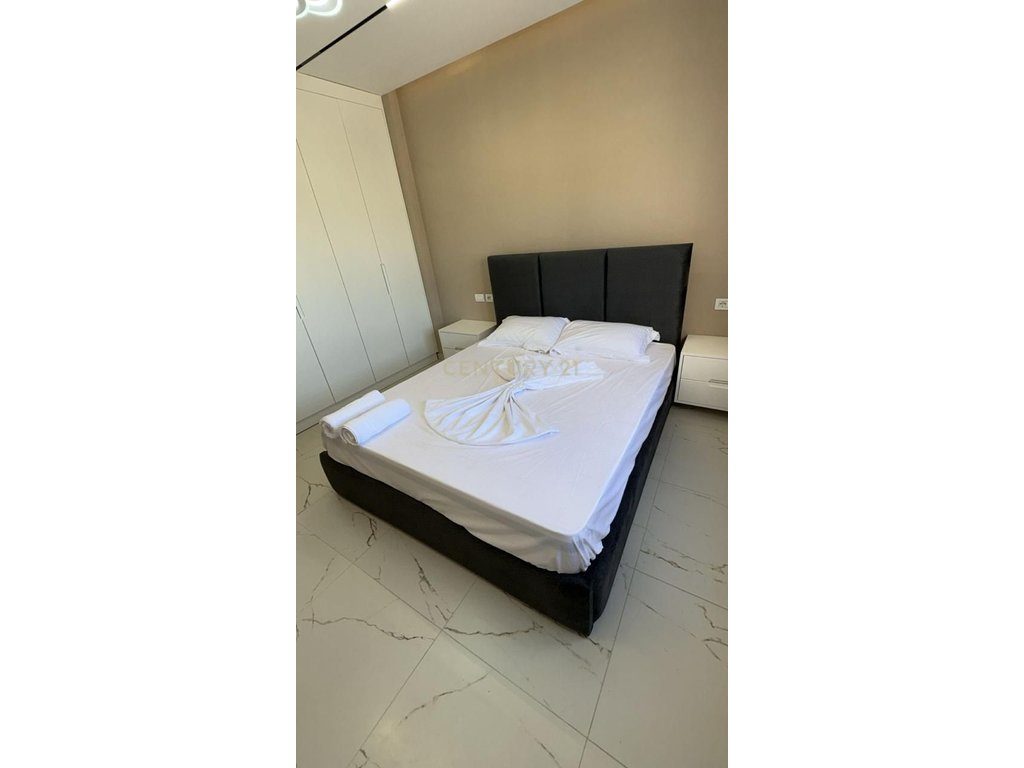 Shesim apartament 2+1 ne Vlore !