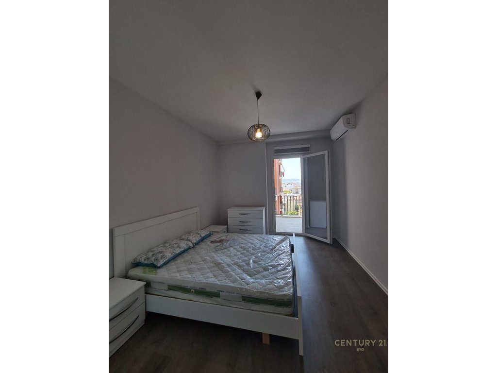 APARTAMENT 1+1+POST PARKIMI NE ALI DEM!