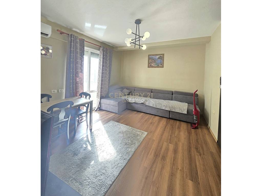 EKSKLUZIVE SHITET APARTAMENT 1+1 NE PLAZH ILIRIA, FLORIDA