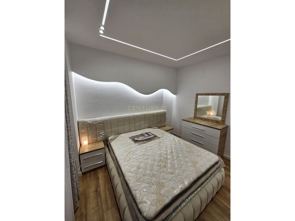 SHESIM APARTAMENT 2+1 NE MISTO MAME !