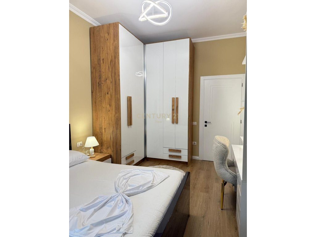 Apartament 1+1+ post parkimi per qira
