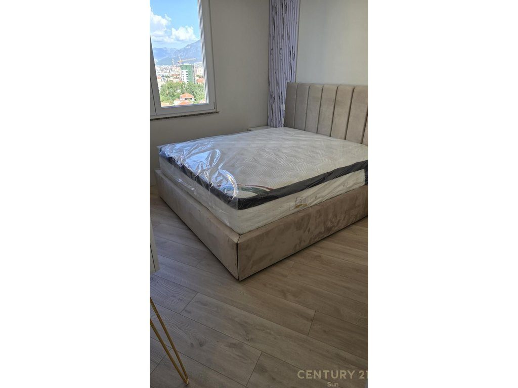 JAPIM ME QIRA APARTAMENT LUKSOZ 1+1 NE ASTIR.