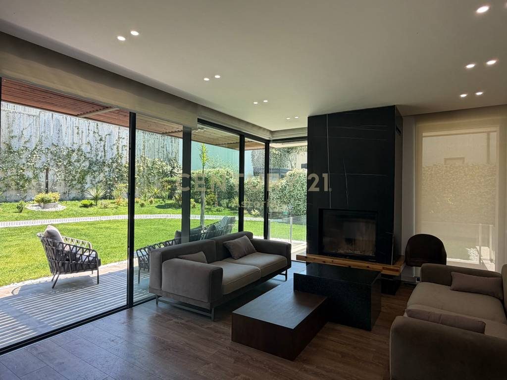 Vilë Ekskluzive me Qira – Rezidenca Mandarine Drive