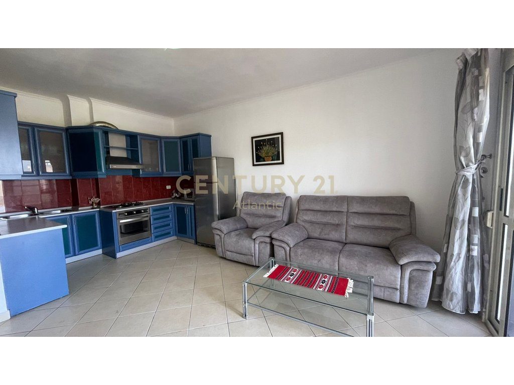 SHITET APARTAMENT 2+1+2T NE PLAZH HEKURUDHA, DURRES!