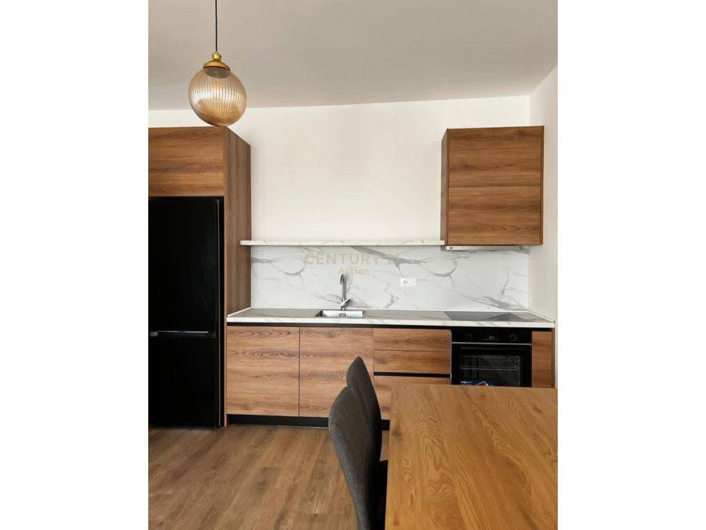 Me qira – Apartament 1+1 | Kompleksi Arlis, Rruga e Dibrës