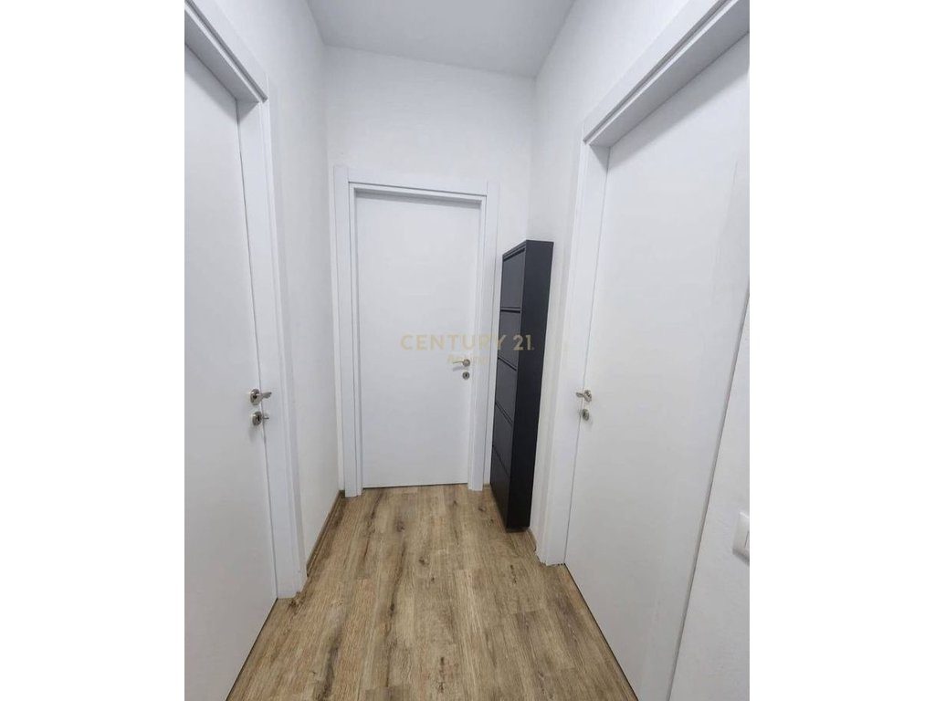 Me qira – Apartament 1+1 | Kompleksi Arlis, Rruga e Dibrës