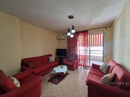 Shitet Apartament 1+1 tek Nela 6, Yzberisht