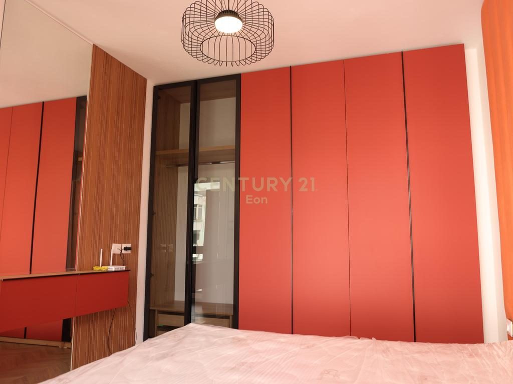 Apartament 1+1 për shitje në zonën e Malit të Robit !
