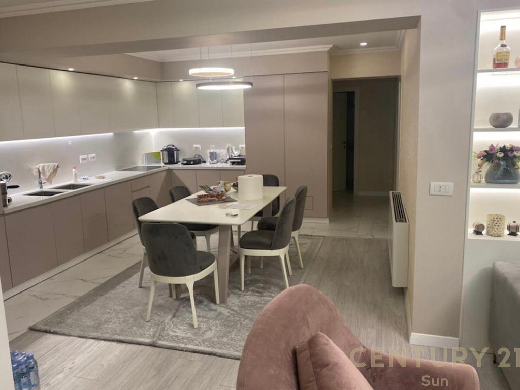 Apartament per qira 3+1+2, Sheshi Willson