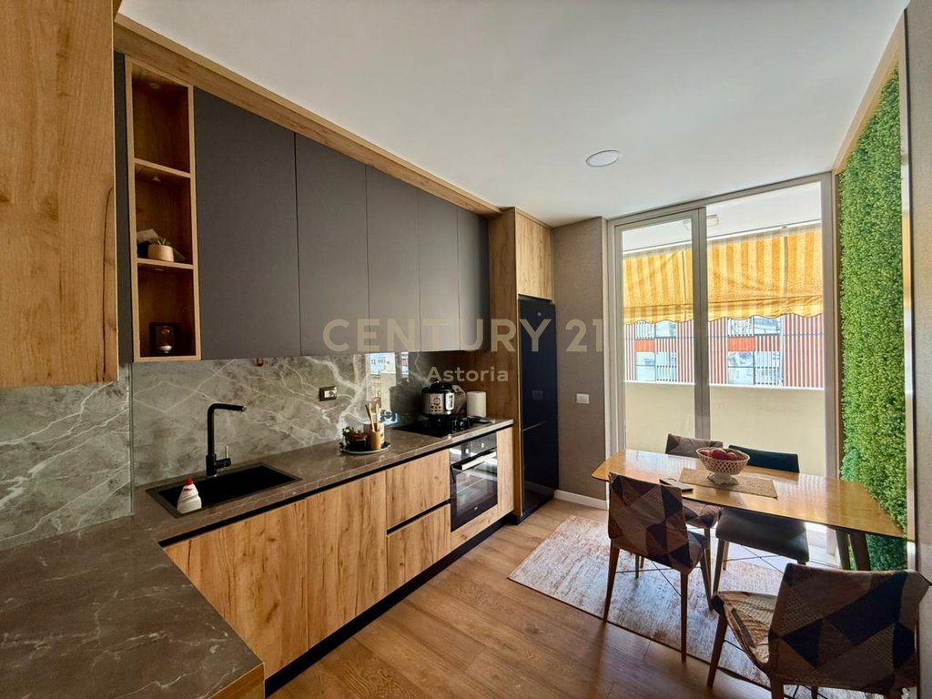 SHESIM APARTAMENT 2+1+2 TE KOMPLEKSI "PANORAMA"