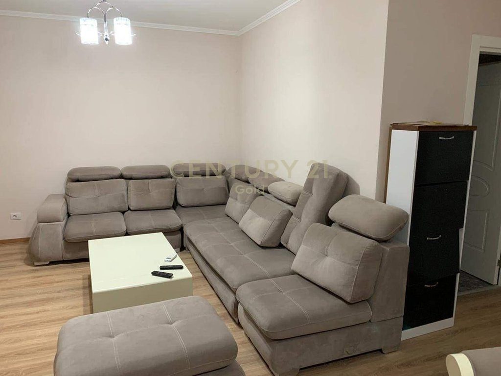 JEPET ME QERA APARTAMENT 2+1+2 TE KOMPLEKSI SIMA COM!