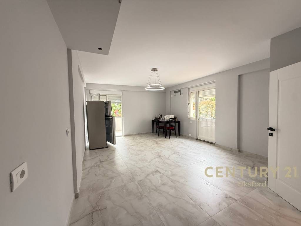 SHESIM APARTAMENT 2+1+VERANDE TEK KODRA E DIELLIT 1!