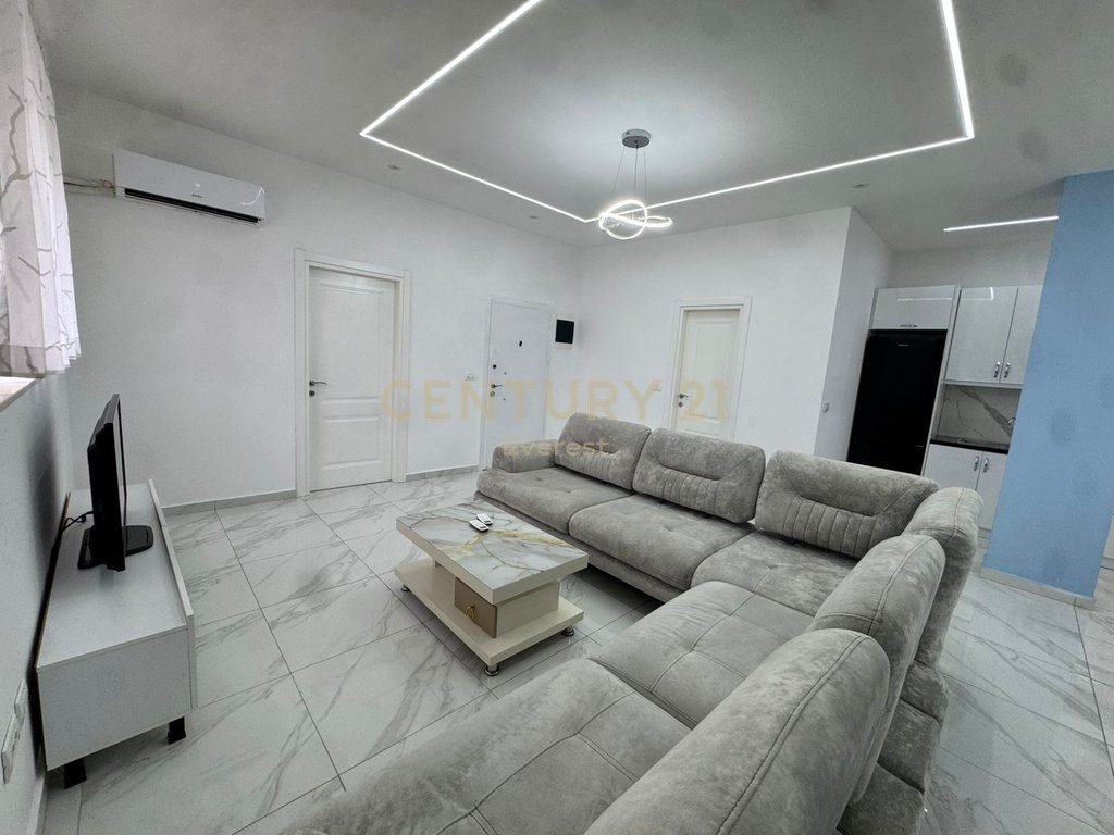 📍 SELVIA, APARTAMENT 1+1 PER QIRA