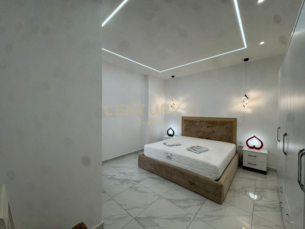 📍 SELVIA, APARTAMENT 1+1 PER QIRA