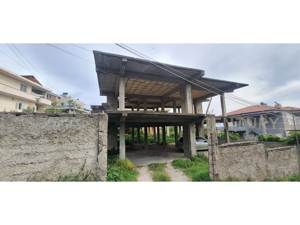 Shitet Godinë 2-Katëshe në Fazë Karabinaje – Durrës (Vila e Zogut)