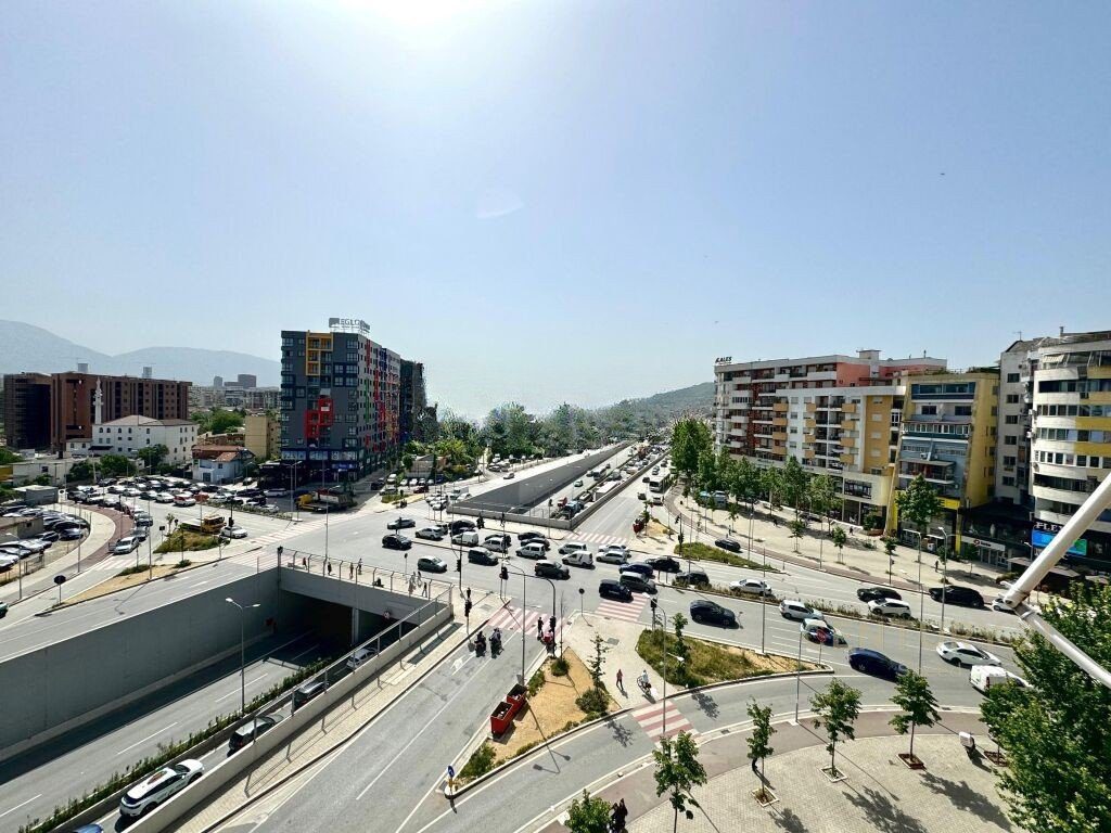 Apartament 2+1 për shitje në Astir!