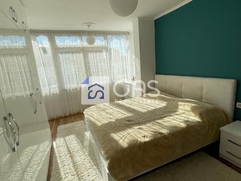 Jepet me qera apartament 2+1+2 Rr.Mine Peza