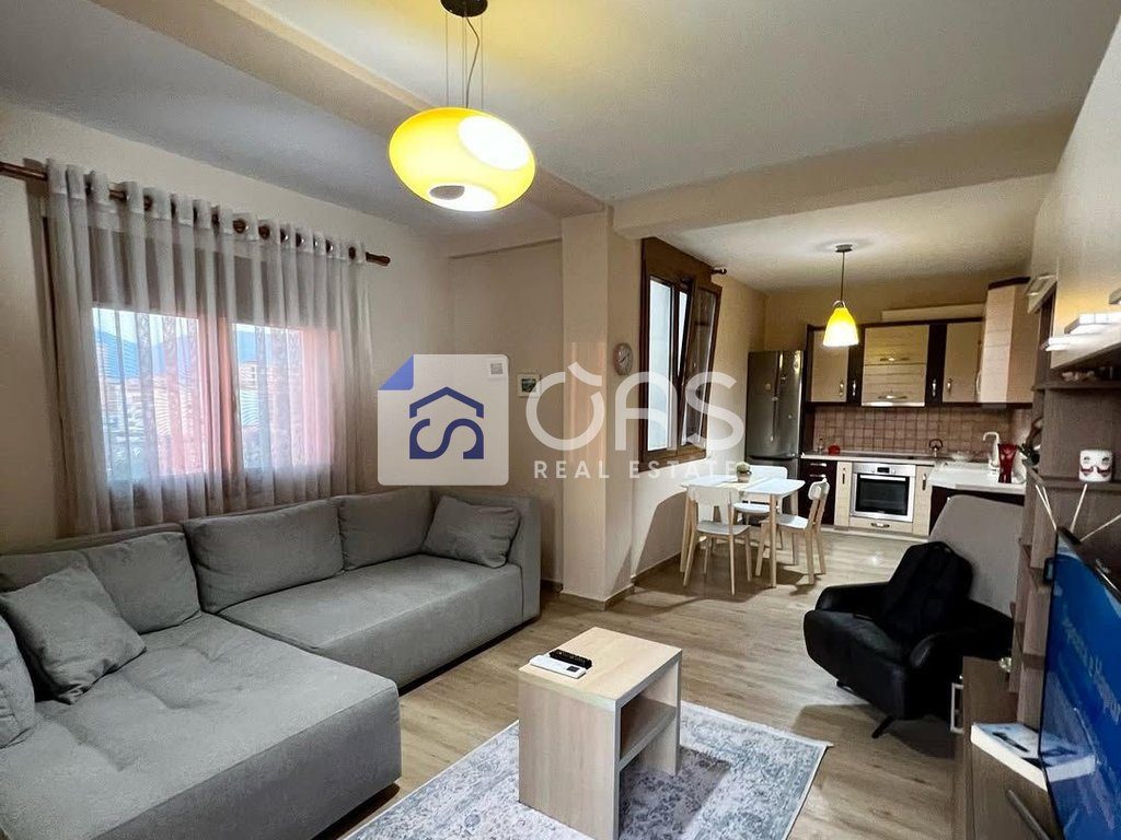 Jepet Apartament me qera 1+1 MYSLYM SHYRI