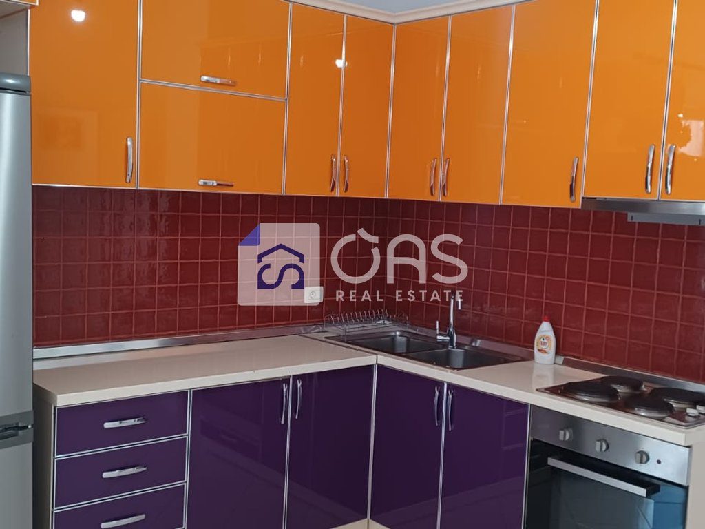 jepet me qira apartamenti  2+1 fresk
