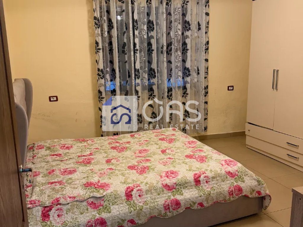 Jepet me qera apartament 2+1 rruga Jordan misja