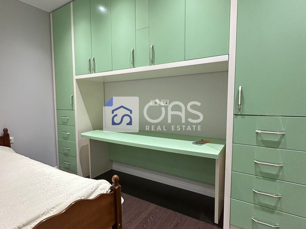 Jepet me qera apartament 1+1+parkim     yzberisht
