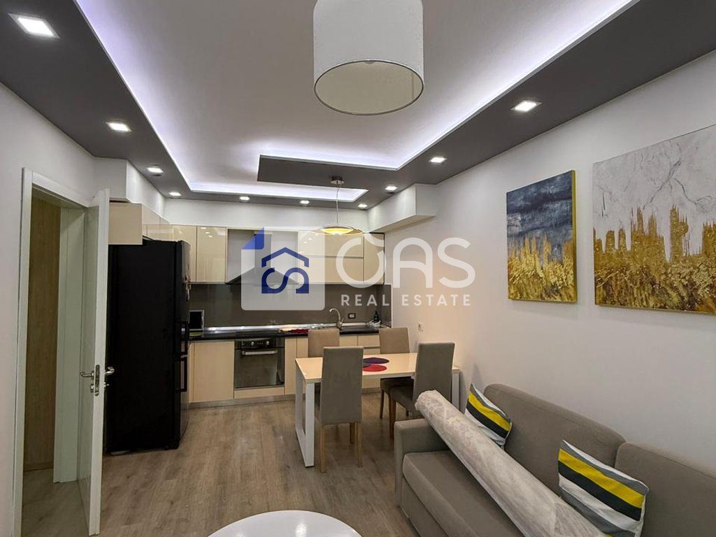 ( OKAZION)
Jepet APARTAMENT me qera 2+1 bulevardi i ri (rr.jordan misja)