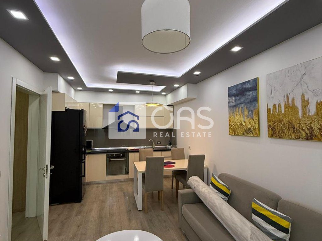 ( OKAZION)
Jepet APARTAMENT me qera 2+1 bulevardi i ri (rr.jordan misja)