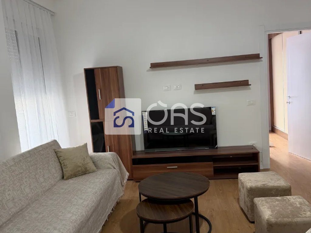 Jepet Apartament me qera 1+1 DON BOSKO (Rr.egnatia)