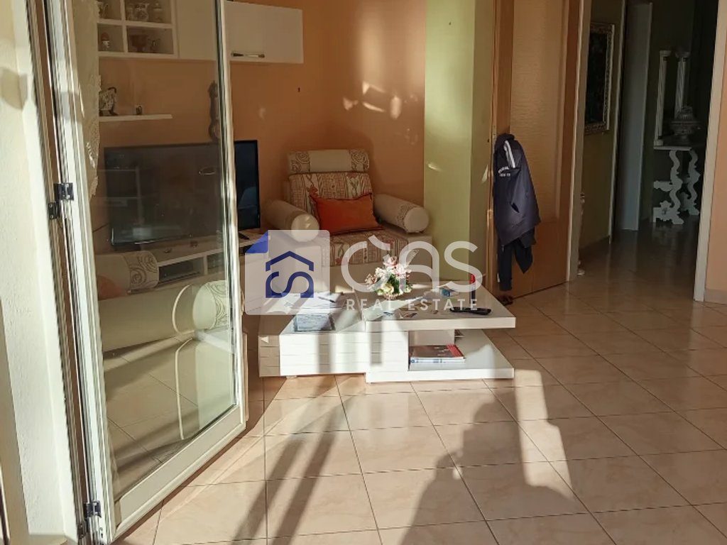 Shitet APARTAMENT 2+1+2 DURRES (CURRILA)