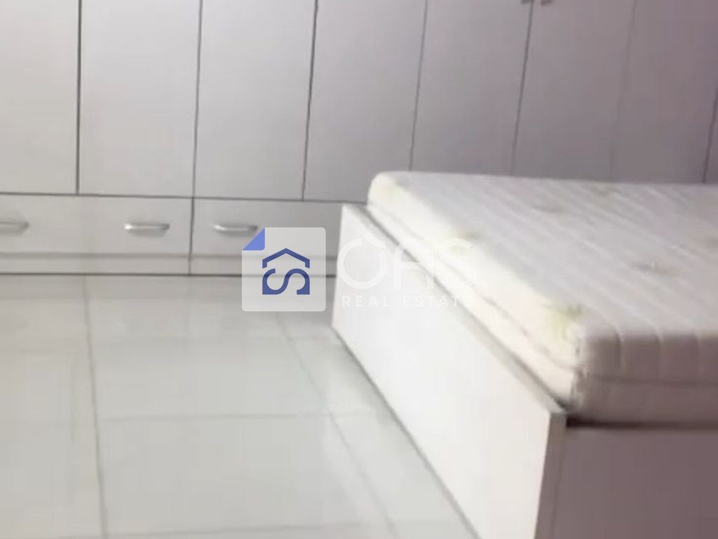 Jepet Apartament me qera 1+1 Oxhaku (prane xhamis)