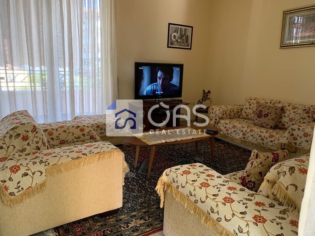 Jepet apartament me qera 3+1+3 kodra e priftit