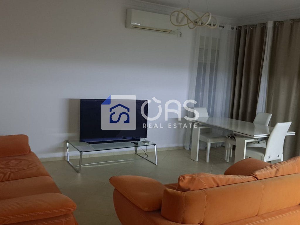 Shitet Apartament 2+1 liqeni i thate