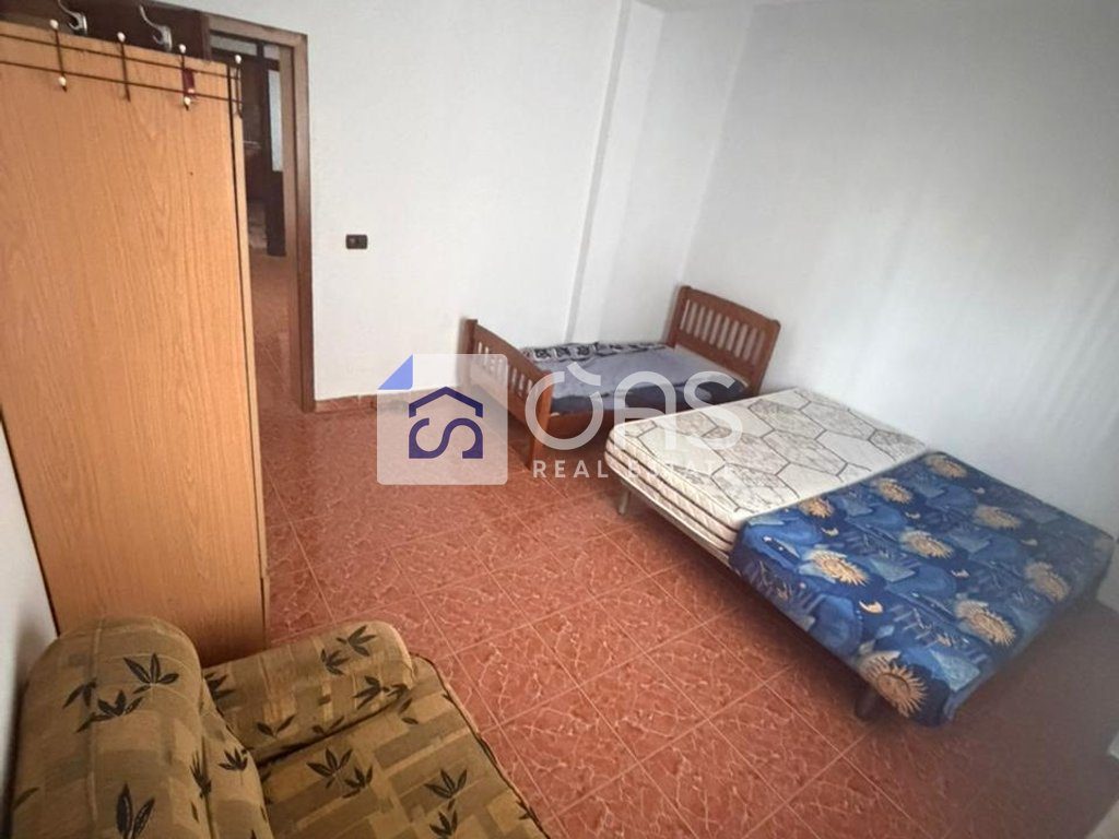 Jepet Apartament me qera 1+1 BULEVARDI I RI  (rr. Jordan Misja )