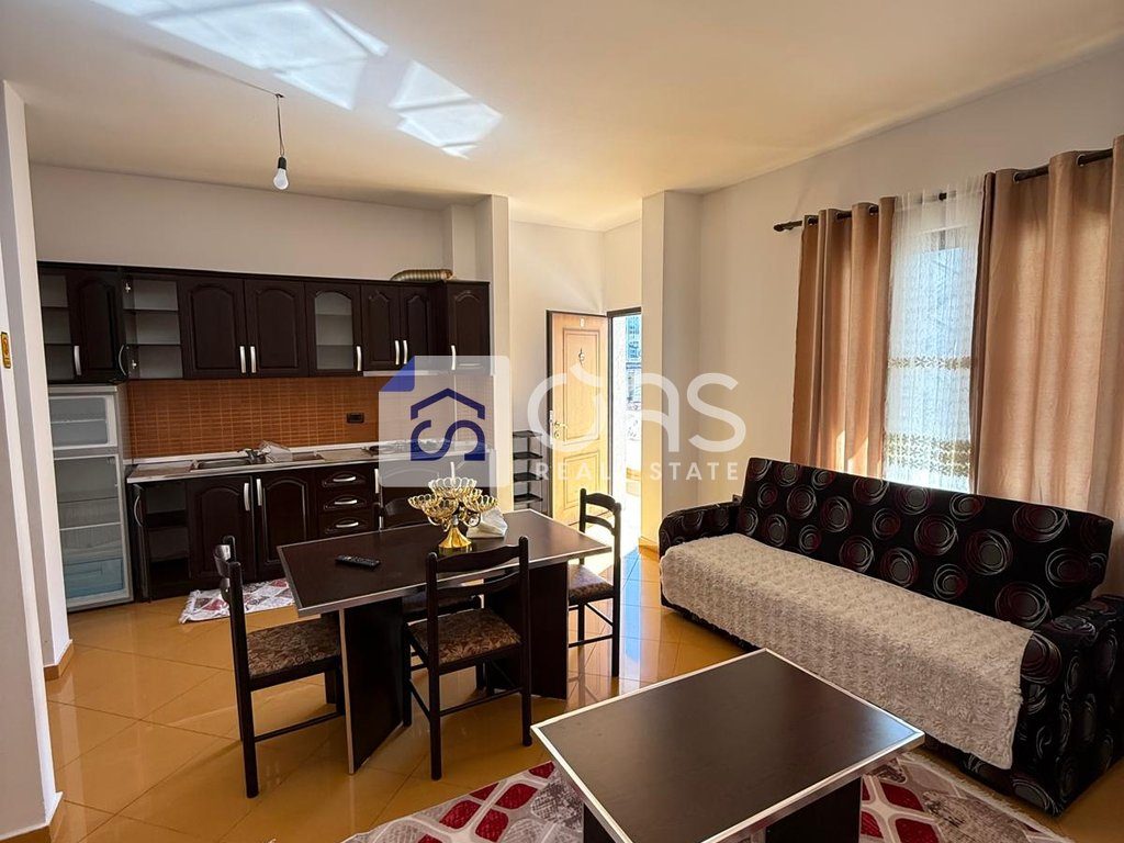 Jepet Apartament me qera 1+1   21 DHJETORI (INXHINERIA)