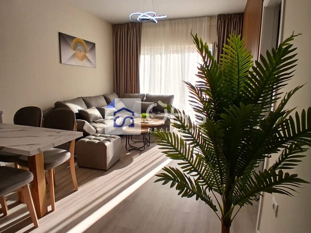Jepet me qera Apartamet 2+1 zogu zi