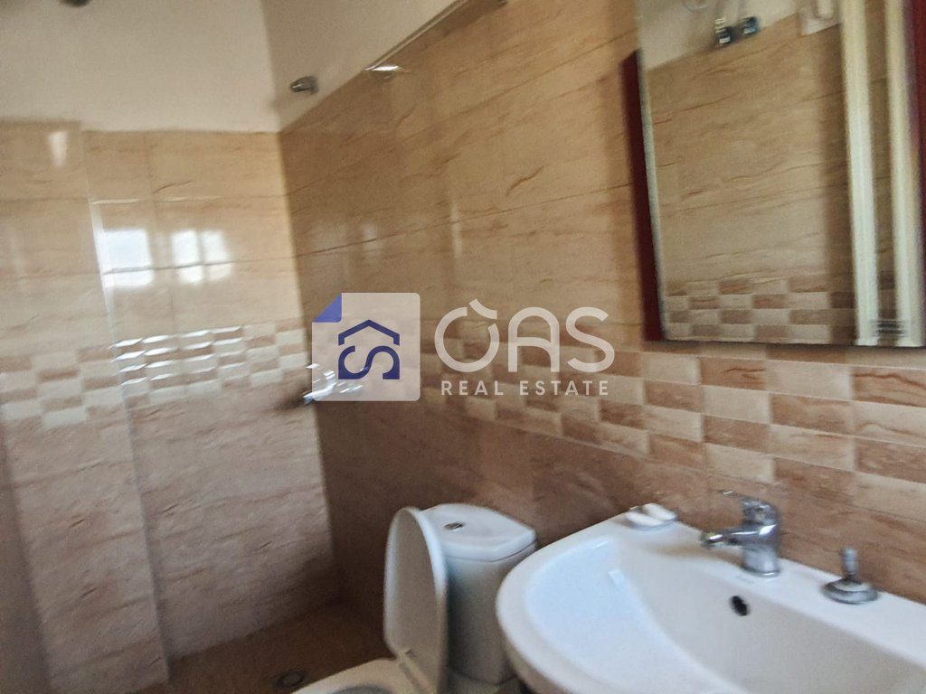 Apartament 1+1 Me Qira në Tregu Elektrik, Tiranë - 300€ | 55 m²