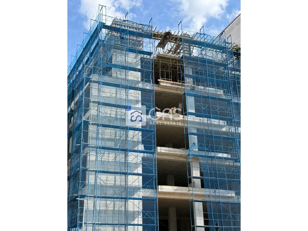 Shitet Apartament  1+1 yzberisht