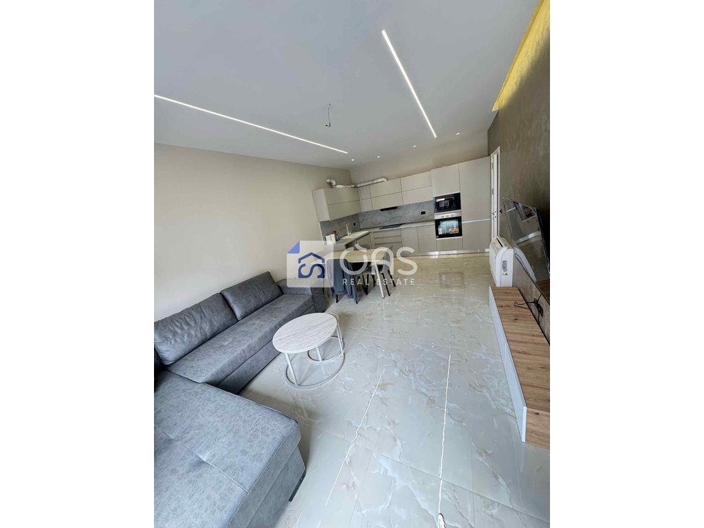 Jepet me qera apartament 2+1+2  Ne Kamez