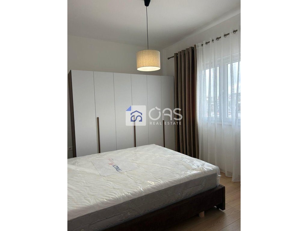 jepet me qira Apartament  1+1+parkim   ali demi