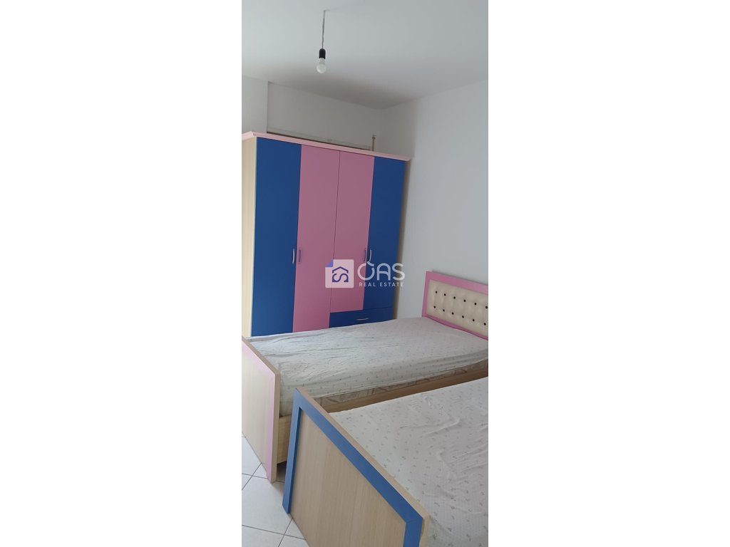 jepet me qira apartamenti  2+1 fresk