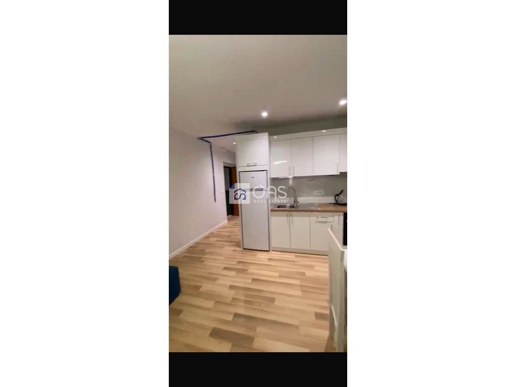 Jepet apartament me qera 1+1 Bulevardi Zogu Pare