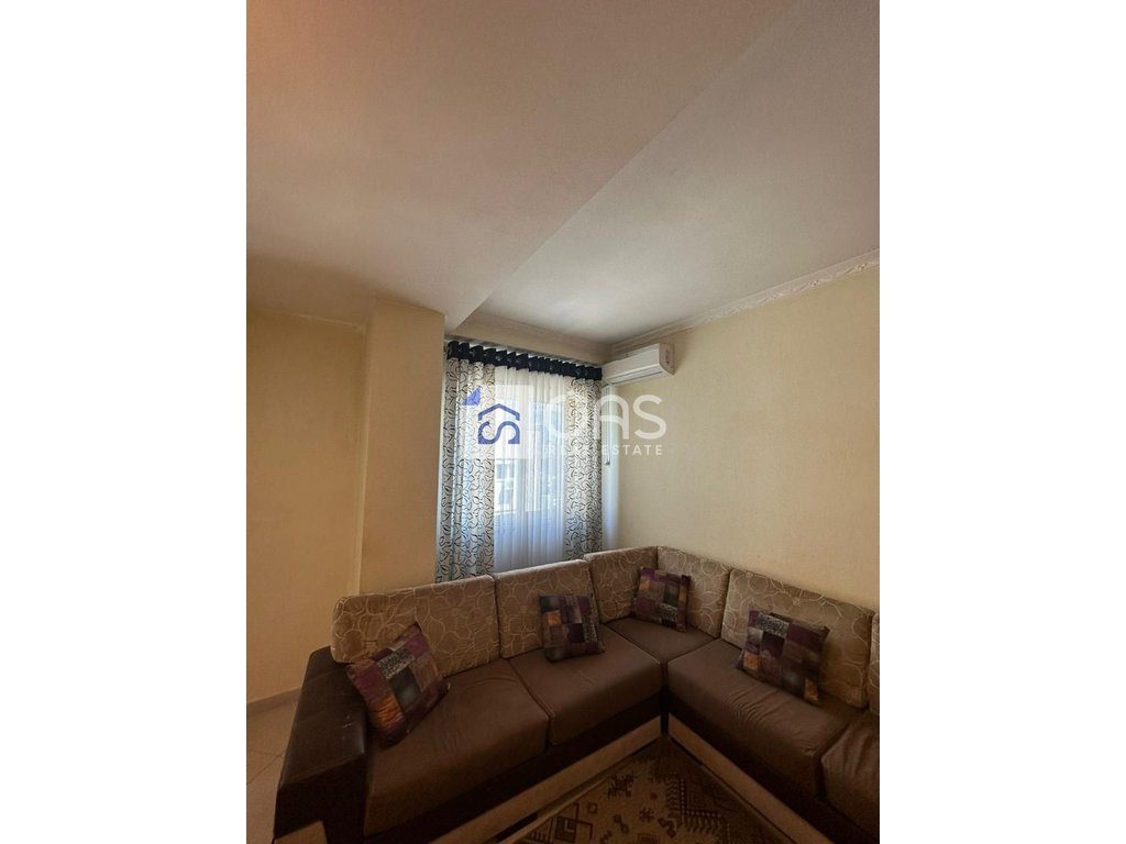 Jepet me qera  apartament 1+1 ne Astir