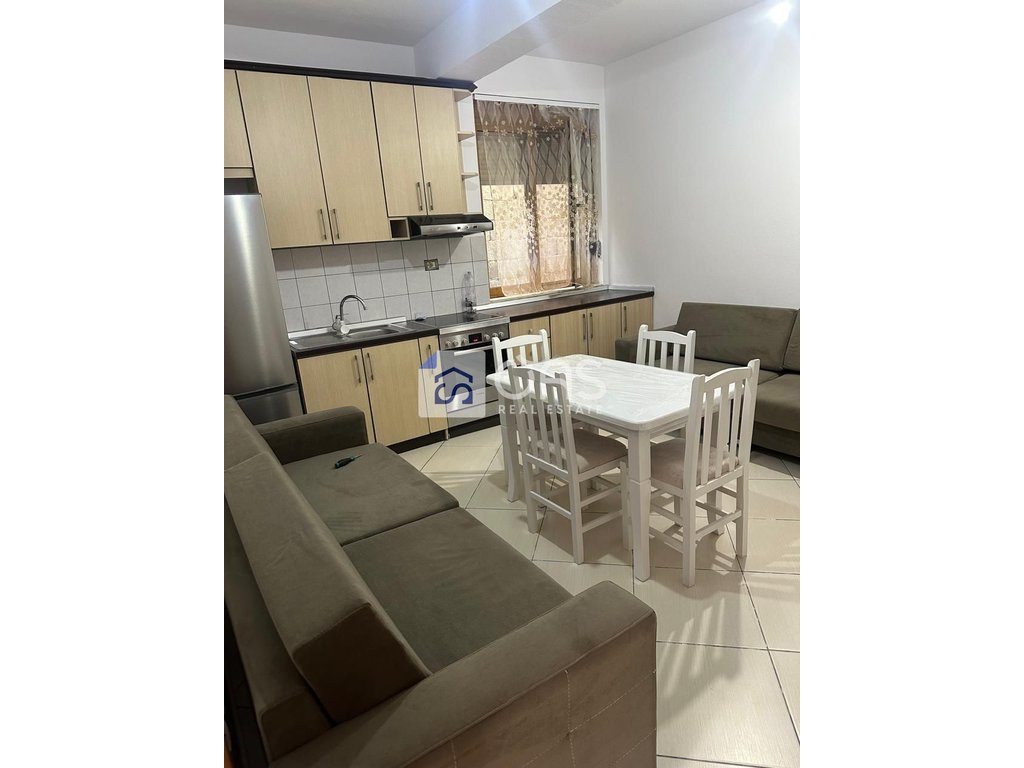 Jepet me qera  apartament 2+1 ne Fresk