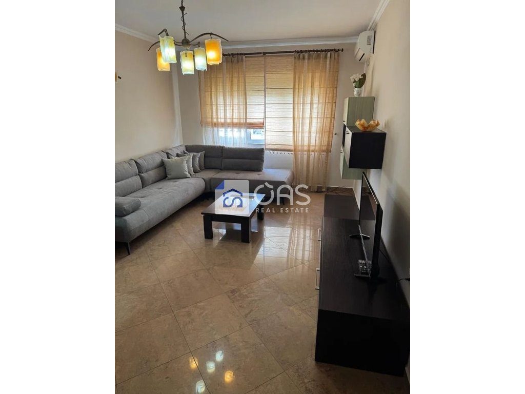 Jepet apartament me qera 1+1 Sheshi Willson