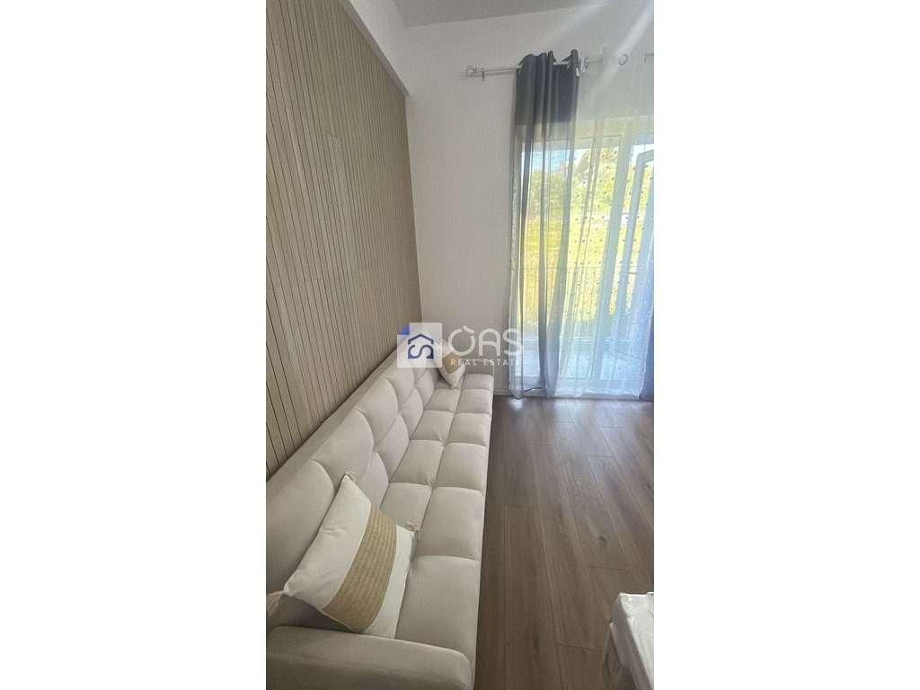 Jepet apartament me qera 1+1 ne Fresk