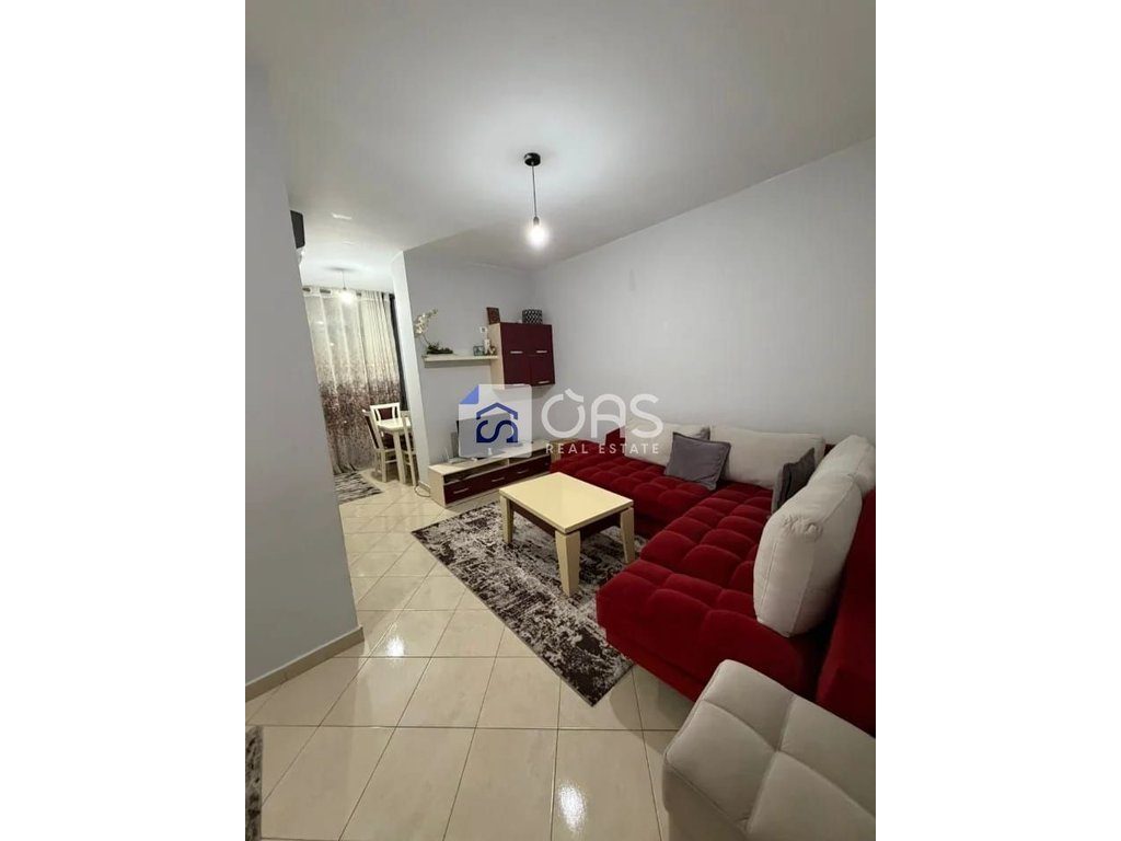 Jepet me qera apartament 1+1 Ne Astir