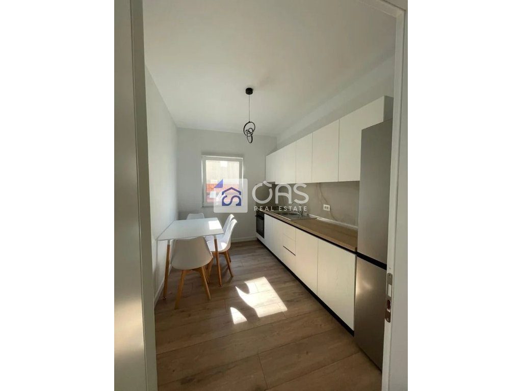 Jepet apartament me qera 1+1 Ish Parku