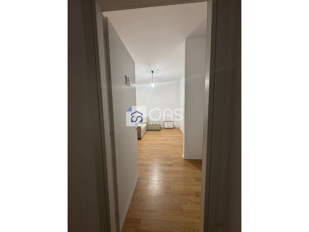 Shiten 2 apartamente tek kodra e Diellit