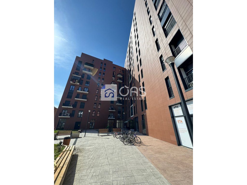 Shitet apartament 2+1 ne Bulevardin e Ri  " Orbital 1  ". 222.000 euro